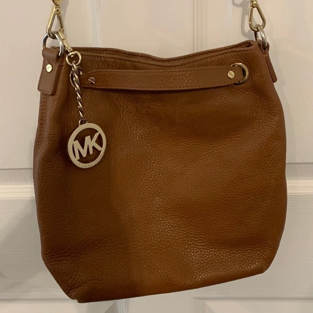Michael Kors classic brown Pebbled Leather dual‎ Crossbody/shoulder bag